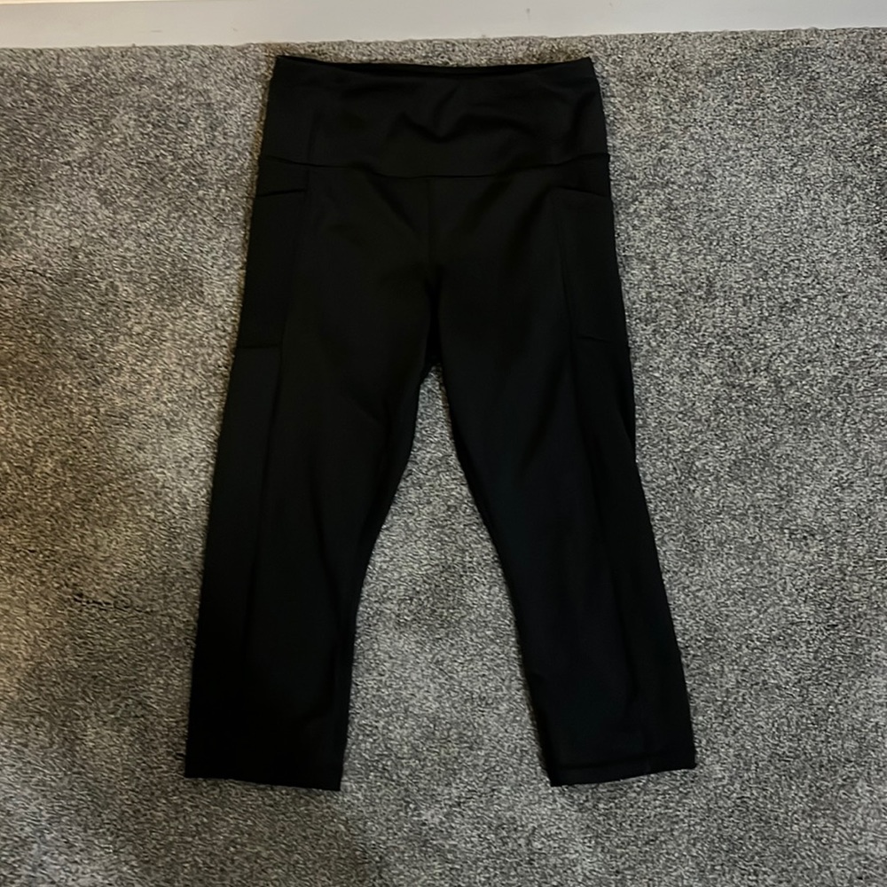 Black AVIA leggings size Small